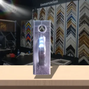 COLGADERA MARQUETERÍA CON TORNILLO