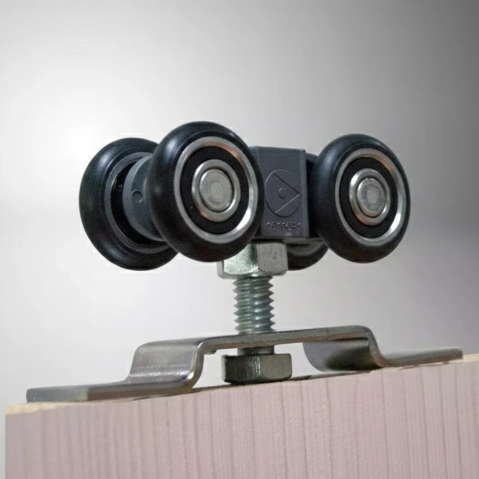 Rodachina Corrediza Ducasse 4 Ruedas DN 80 SR - Imagen 2